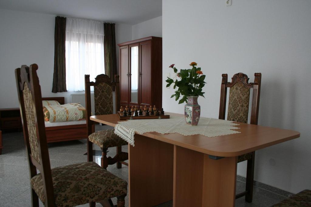 Pensjonacik Graven Nidzica Quarto foto
