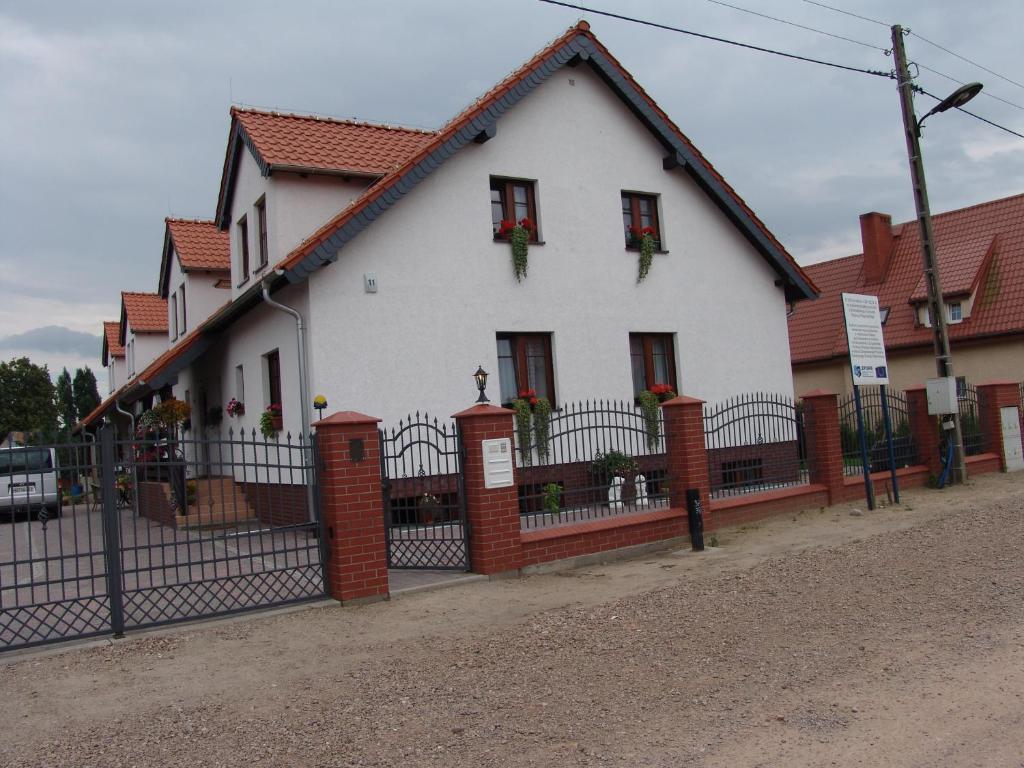 Pensjonacik Graven Nidzica Exterior foto